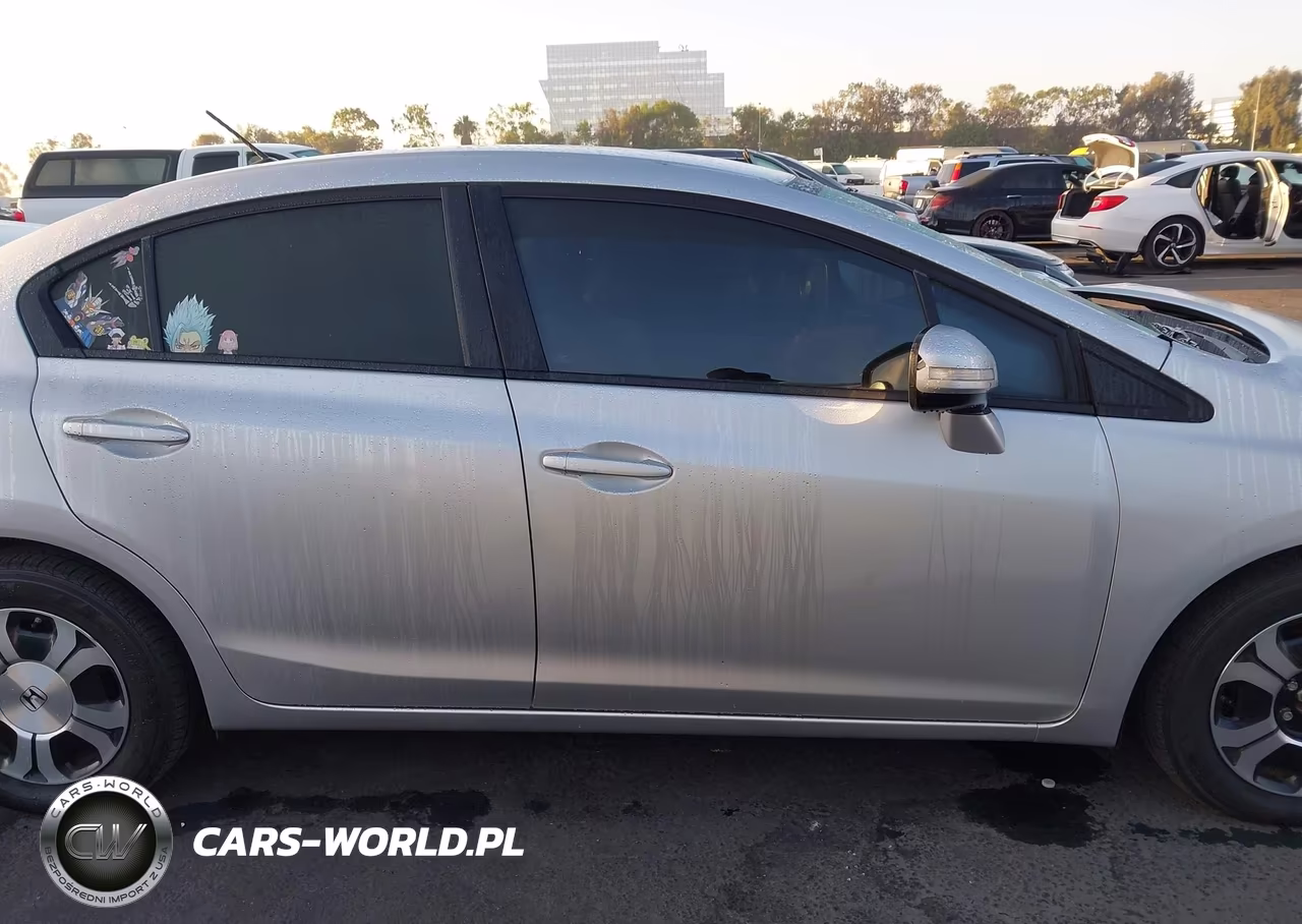 2013 Honda Civic Hybrid VIN:19XFB4F30DE202346 - 13