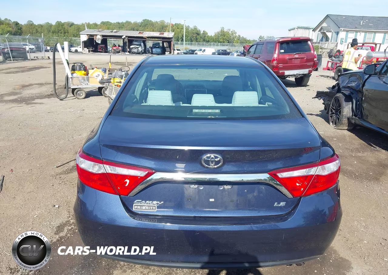 2016 Toyota Camry Le VIN:4T4BF1FK3GR532756 - 16