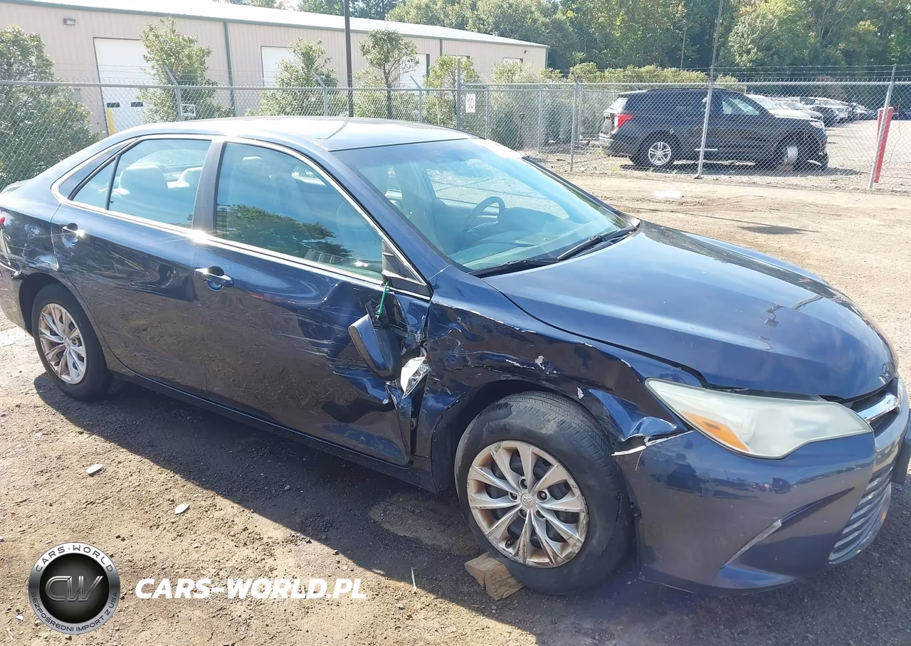 2016 Toyota Camry Le VIN:4T4BF1FK3GR532756 - 6