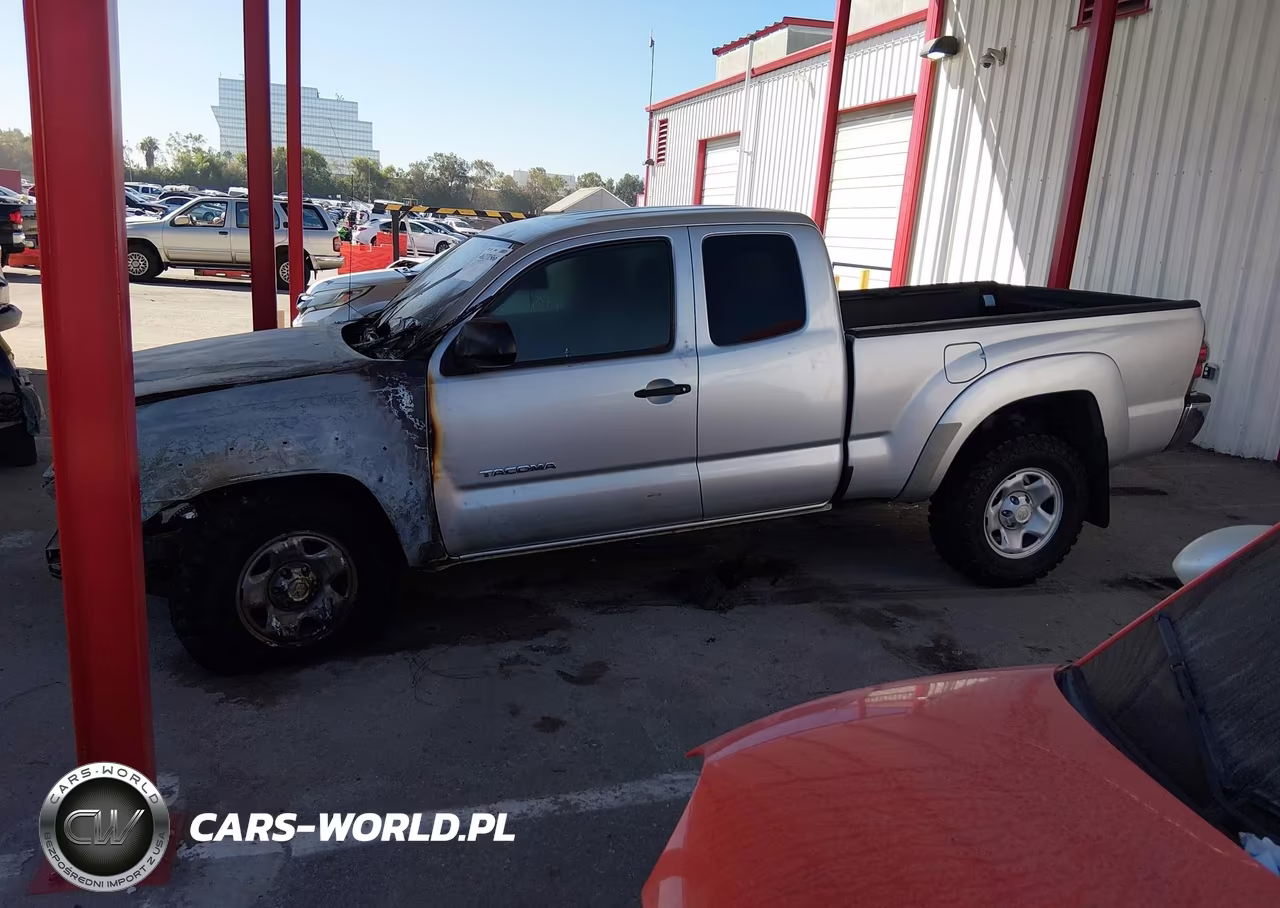2012 Toyota Tacoma Prerunner VIN:5TFTX4GN0CX012503 - 14