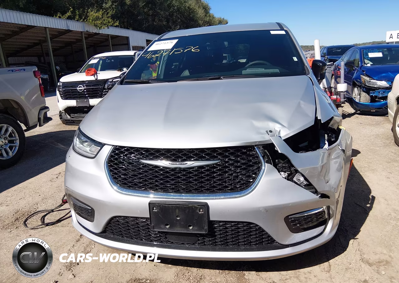 2026 Chrysler Pacifica Select VIN:2C4RC1BG6TR268348 - 12