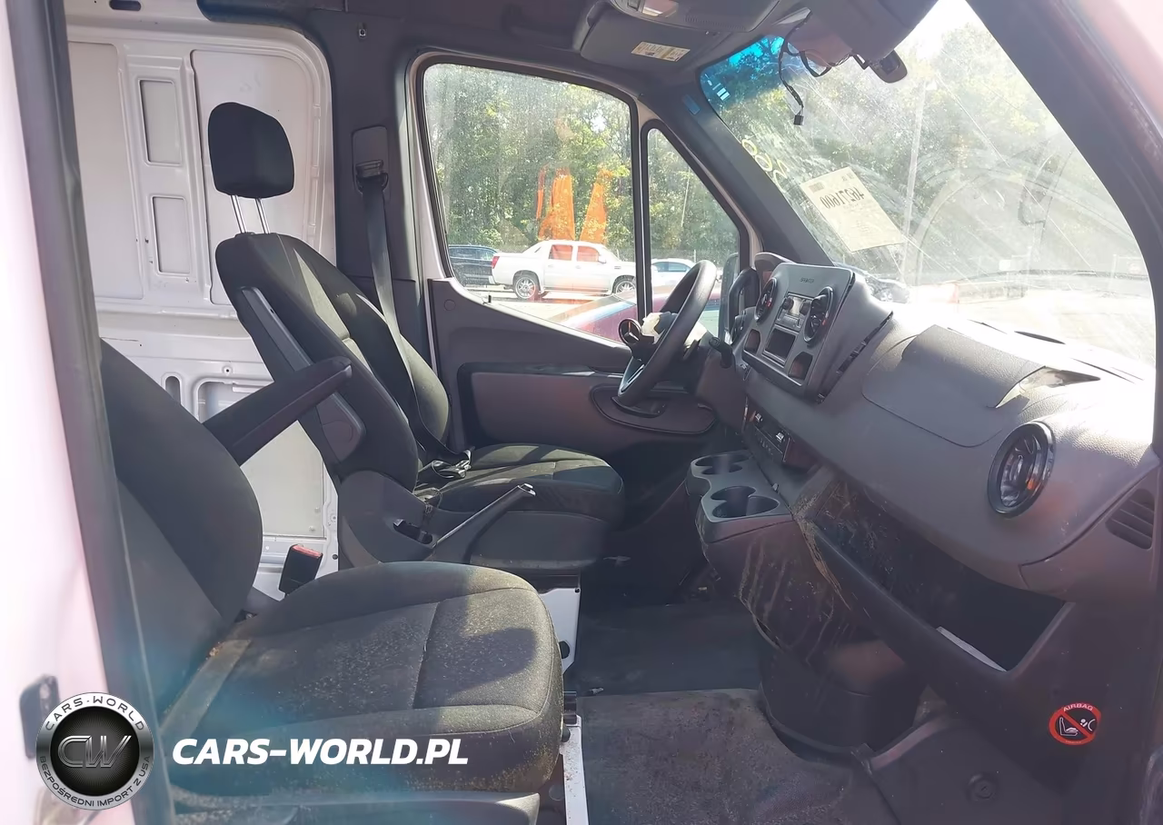 2022 Mercedes-Benz Sprinter 2500 High Roof I4 VIN:W1Y40CHY5NT102893 - 5
