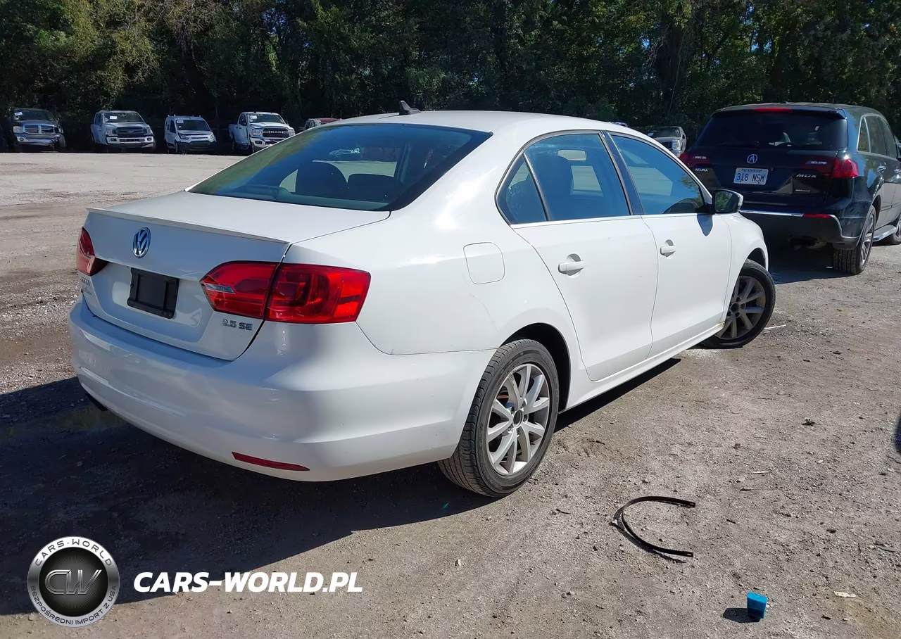 2013 Volkswagen Jetta 2.5L Se VIN:3VWDX7AJ6DM363948 - 4