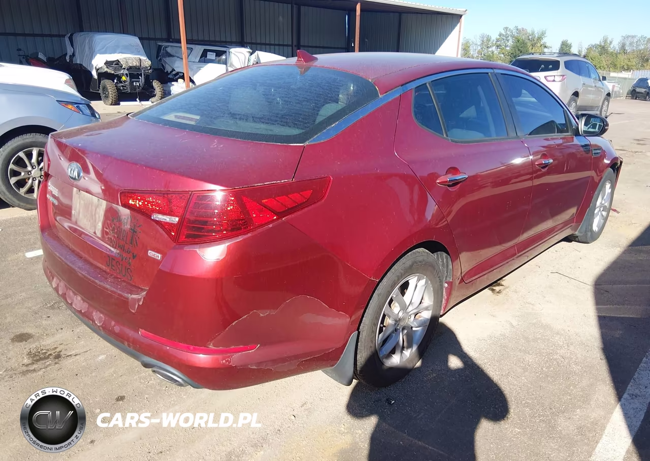 2013 Kia Optima Lx VIN:5XXGM4A78DG128142 - 4