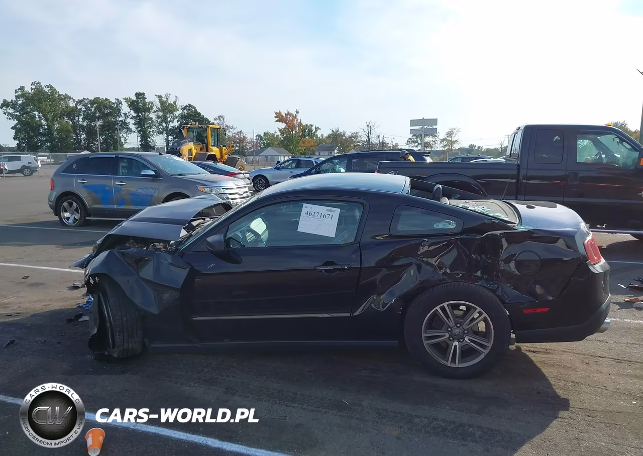 2012 Ford Mustang V6 Premium VIN:1ZVBP8AM4C5229323 - 14