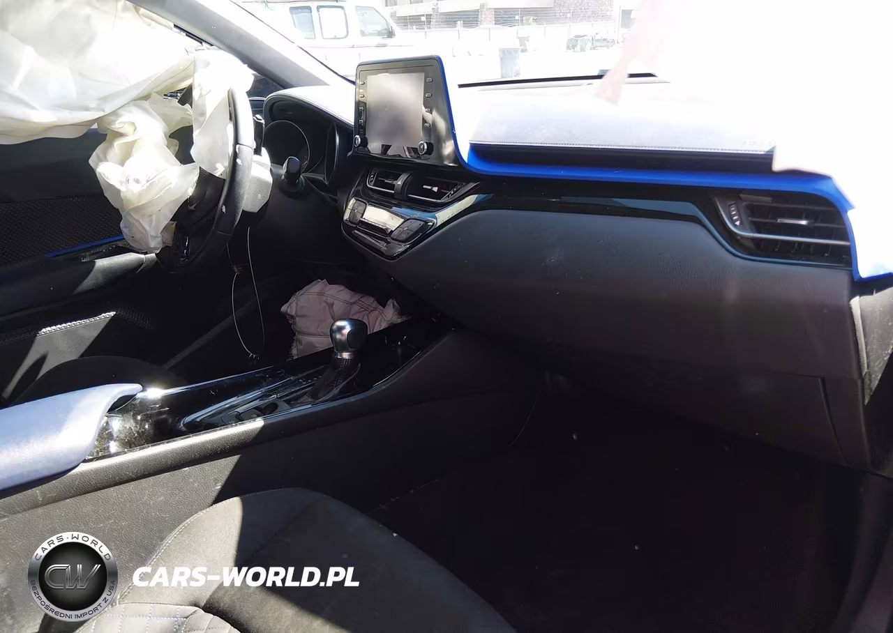 2020 Toyota C-Hr Xle VIN:JTNKHMBX5L1082725 - 5