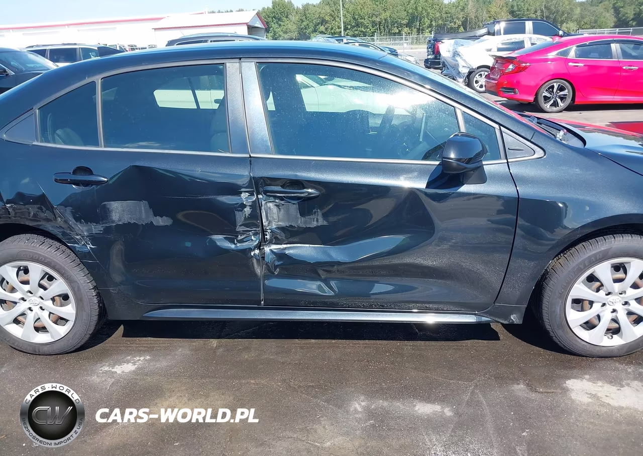 2020 Toyota Corolla Le VIN:JTDEPRAE0LJ108598 - 12