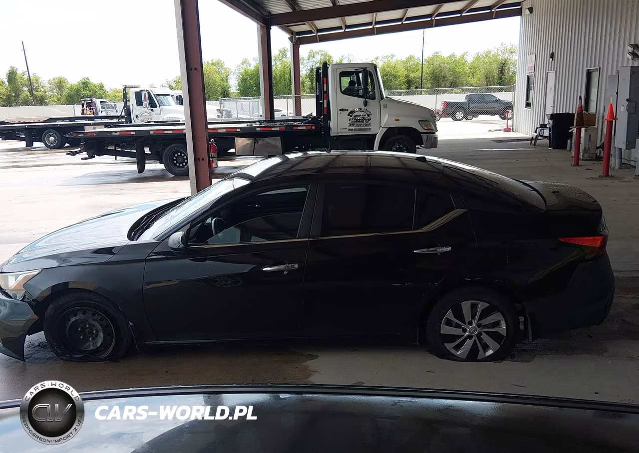 2019 Nissan Altima 2.5 S VIN:1N4BL4BV9KC142743 - 14