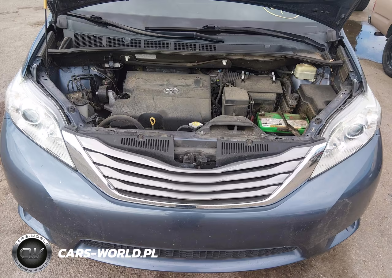 2015 Toyota Sienna Xle 8 Passenger VIN:5TDYK3DC1FS654143 - 10