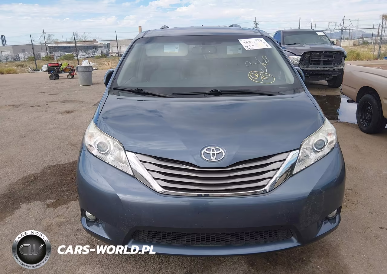 2015 Toyota Sienna Xle 8 Passenger VIN:5TDYK3DC1FS654143 - 13