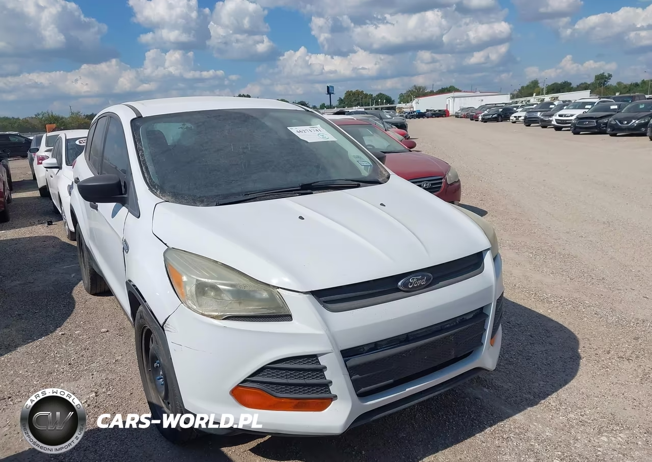 2015 Ford Escape S – zdjęcie 1 z 16