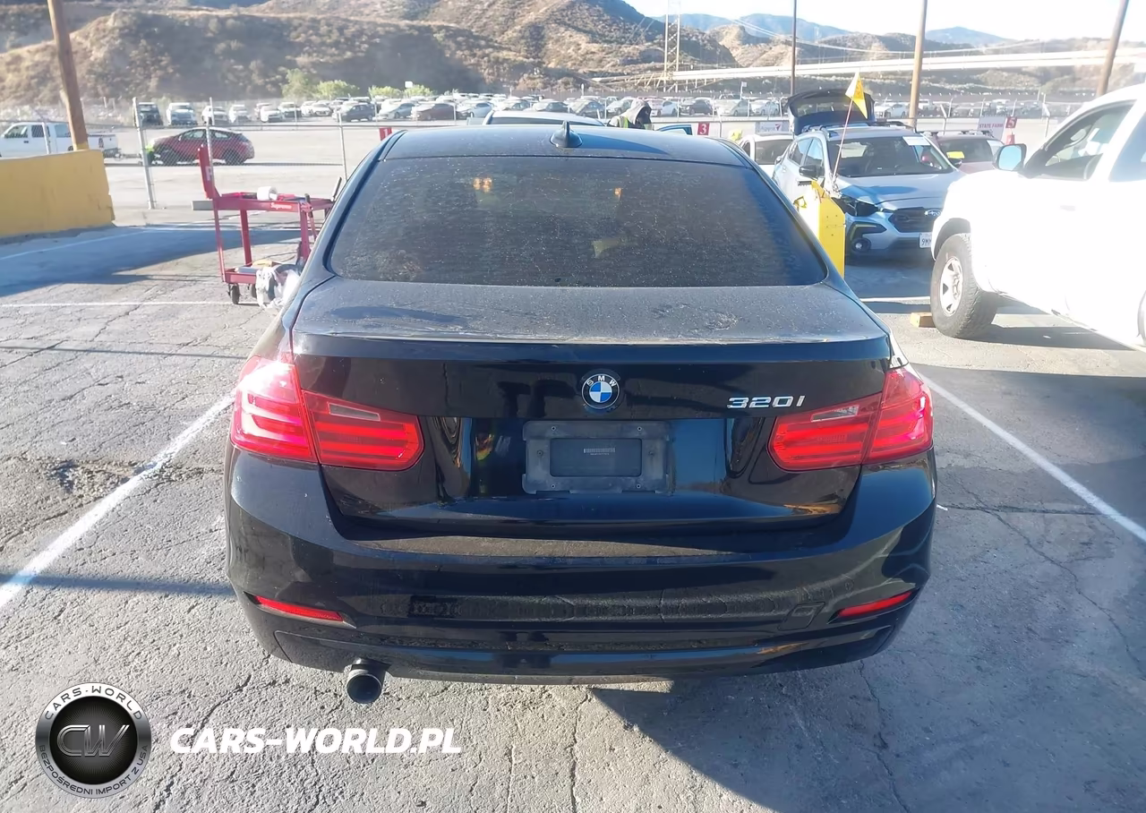 2014 BMW 320I VIN:WBA3B1C59EPV79215 - 17