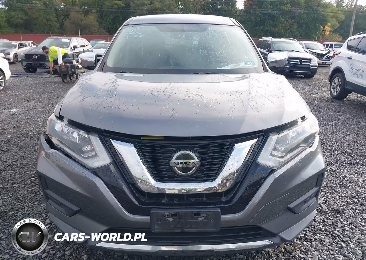 2018 Nissan Rogue S VIN:KNMAT2MV6JP572602 - 12