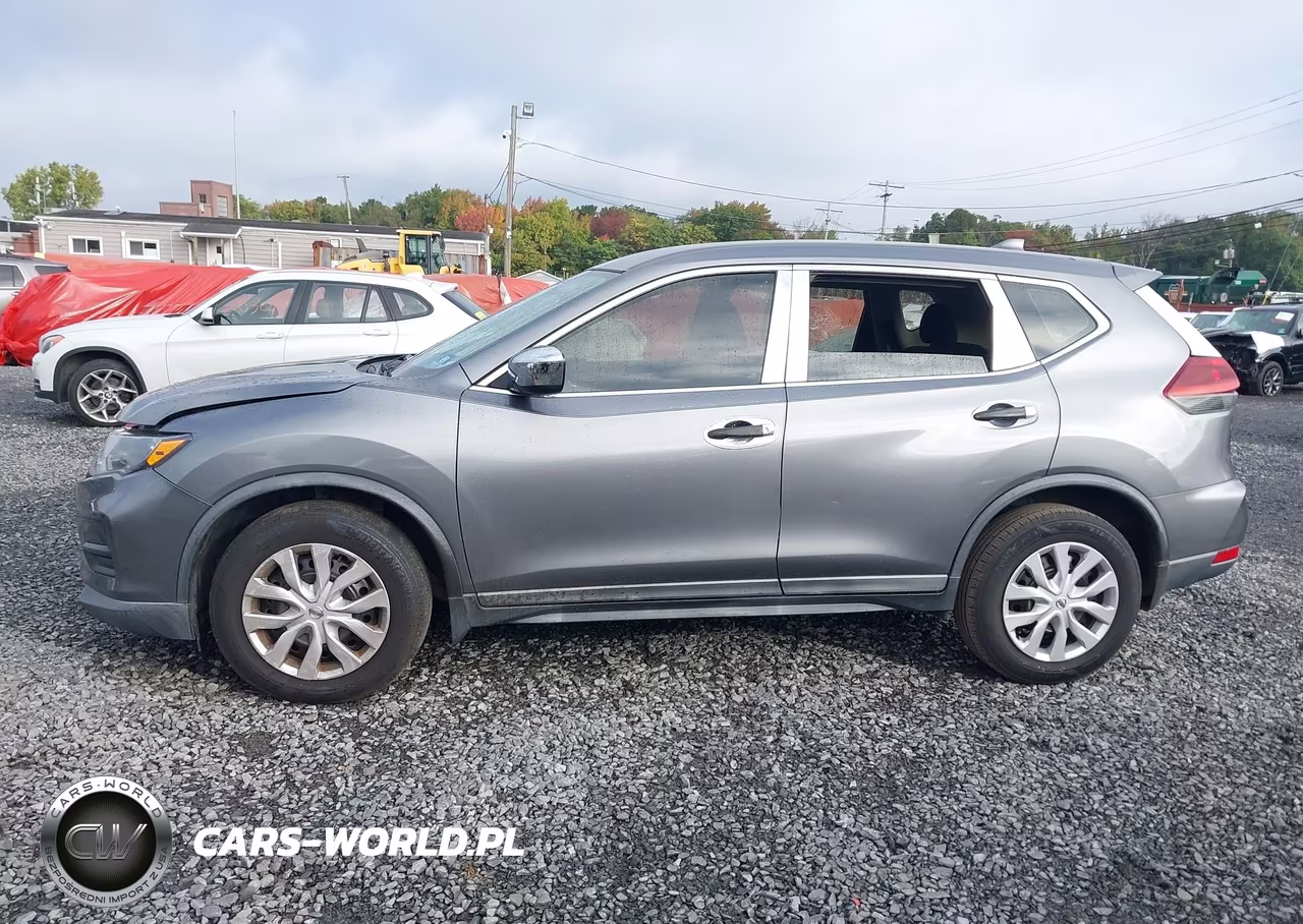 2018 Nissan Rogue S VIN:KNMAT2MV6JP572602 - 14