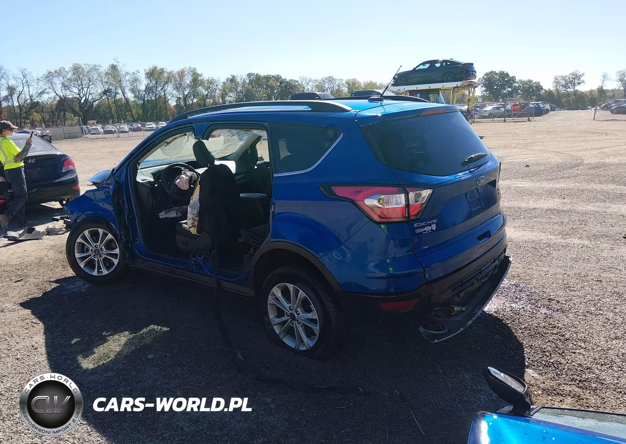 2018 Ford Escape Se VIN:1FMCU9GD5JUC29357 - 3