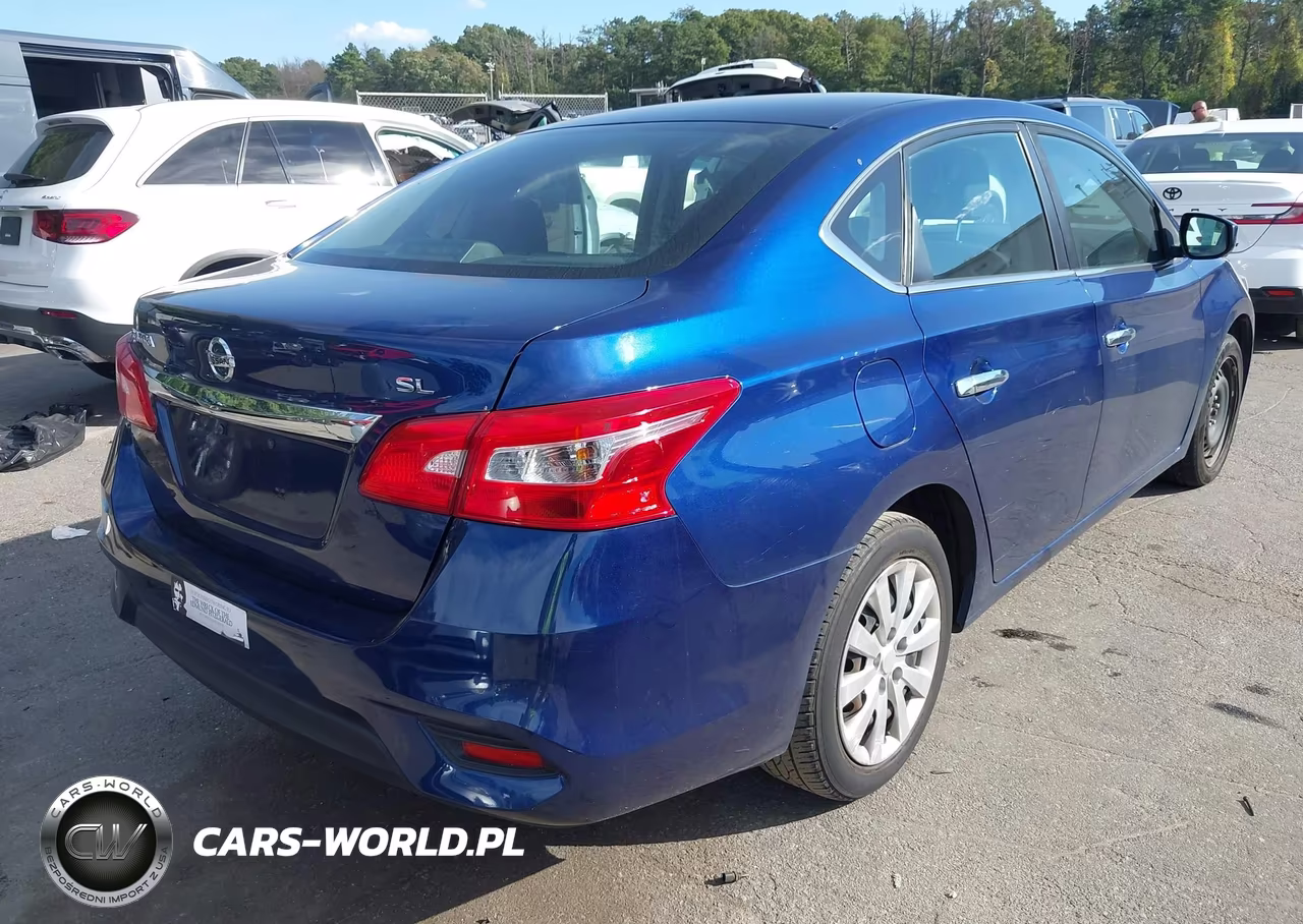 2018 Nissan Sentra S VIN:3N1AB7AP2JY244388 - 4