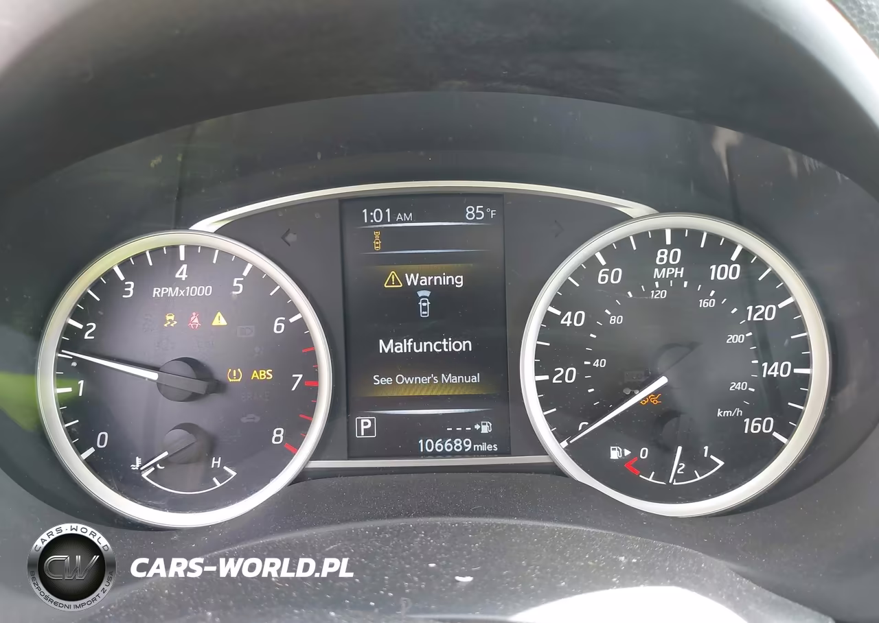 2018 Nissan Sentra S VIN:3N1AB7AP2JY244388 - 7