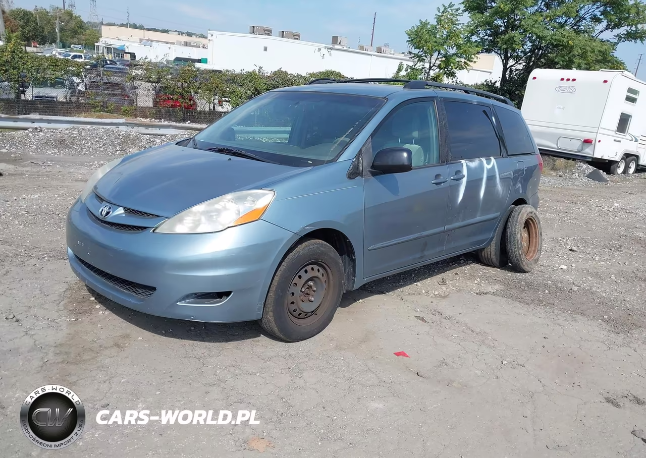 2009 Toyota Sienna Le VIN:5TDZK23C99S249863 - 2