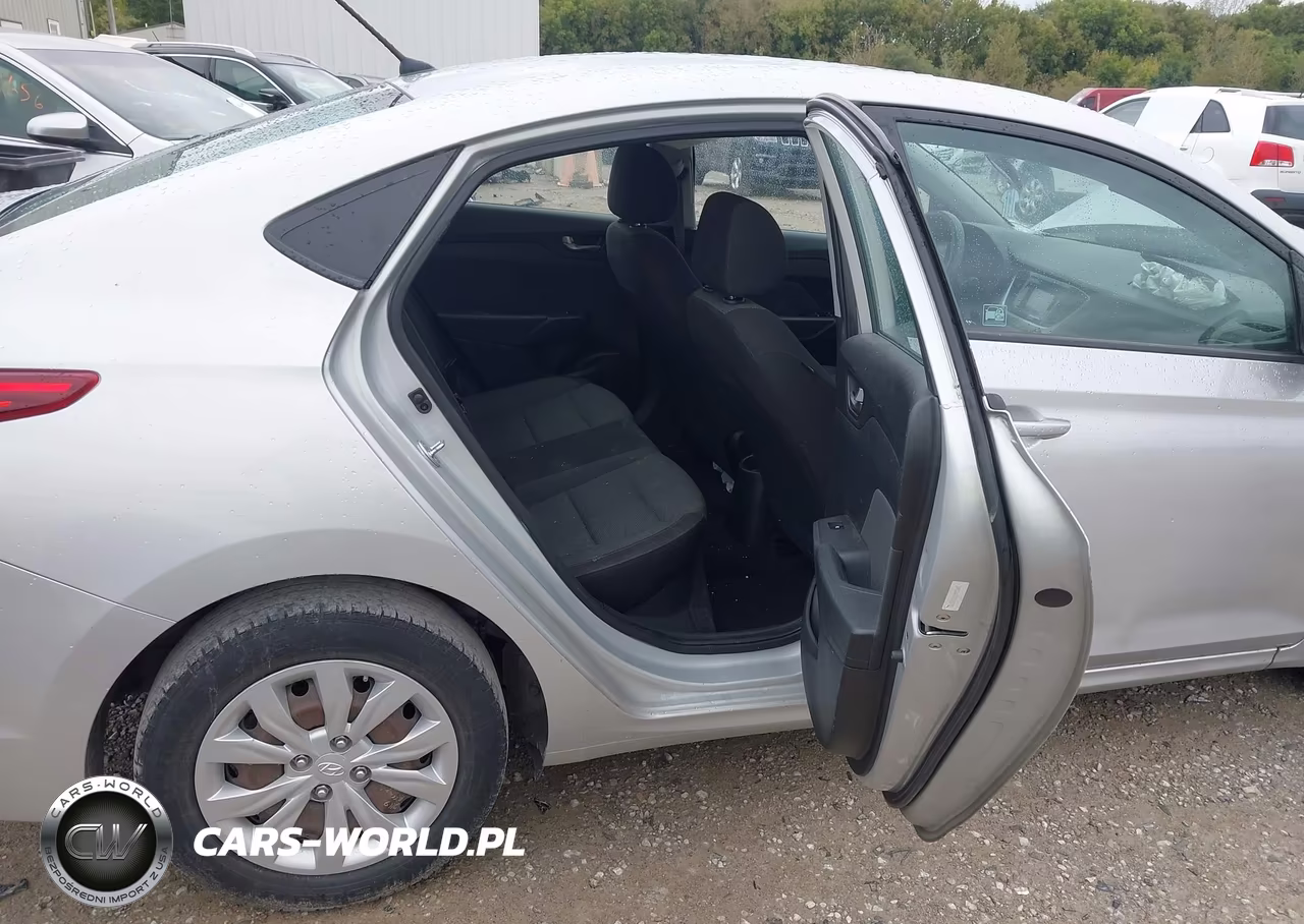 2019 Hyundai Accent Se VIN:3KPC24A37KE053795 - 8