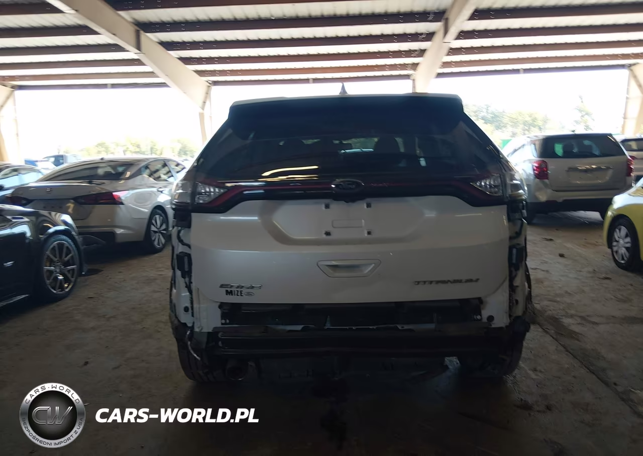 2017 Ford Edge Titanium VIN:2FMPK3K8XHBC58481 - 16