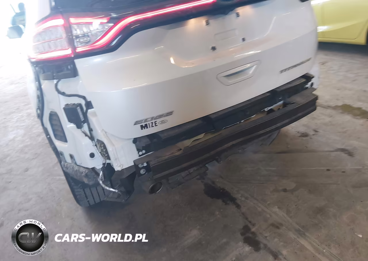 2017 Ford Edge Titanium VIN:2FMPK3K8XHBC58481 - 17