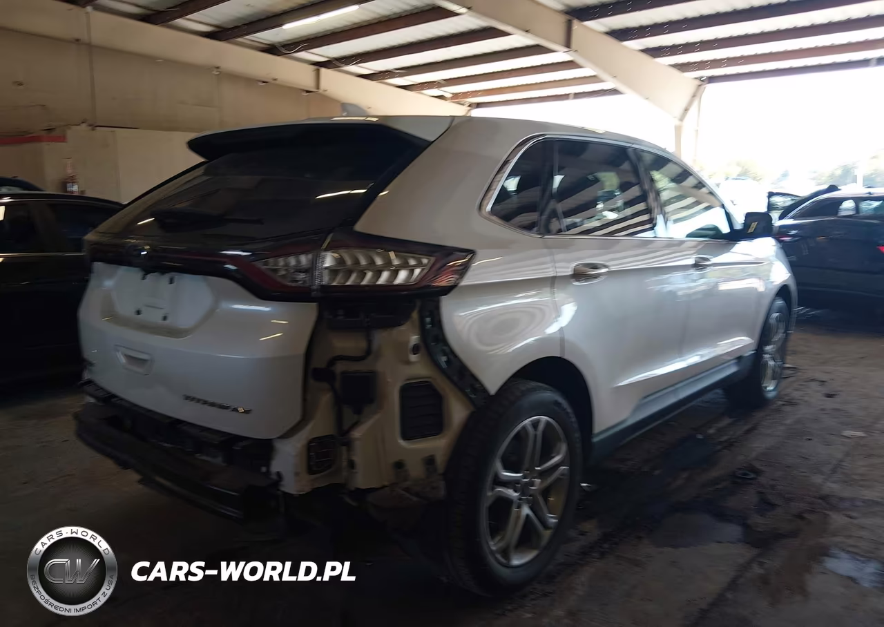 2017 Ford Edge Titanium VIN:2FMPK3K8XHBC58481 - 4