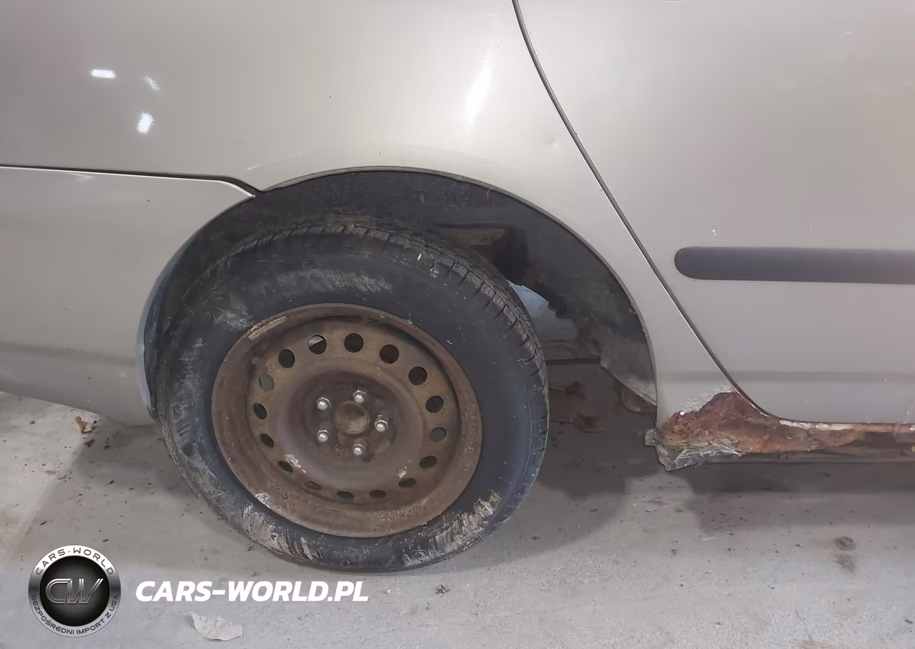 2004 Toyota Corolla Ce VIN:2T1BR32E04C169083 - 14