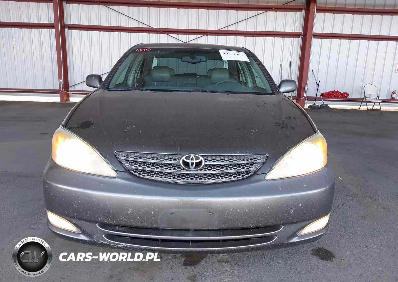 2003 Toyota Camry Xle VIN:JTDBE30KX30156435 - 6