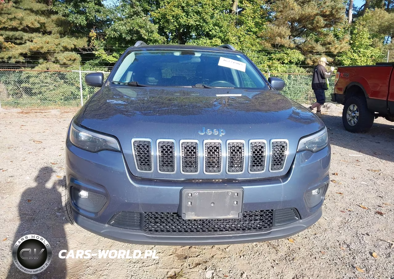 2019 Jeep Cherokee Latitude Plus 4X4 VIN:1C4PJMLB2KD389025 - 13
