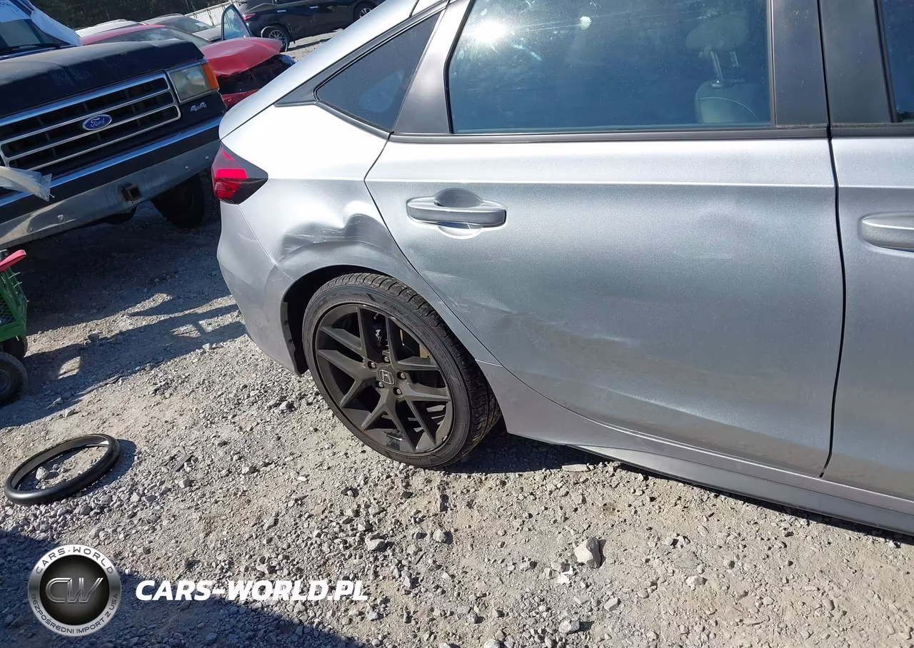 2026 Honda Civic Sport VIN:19XFL2H81TE022267 - 17