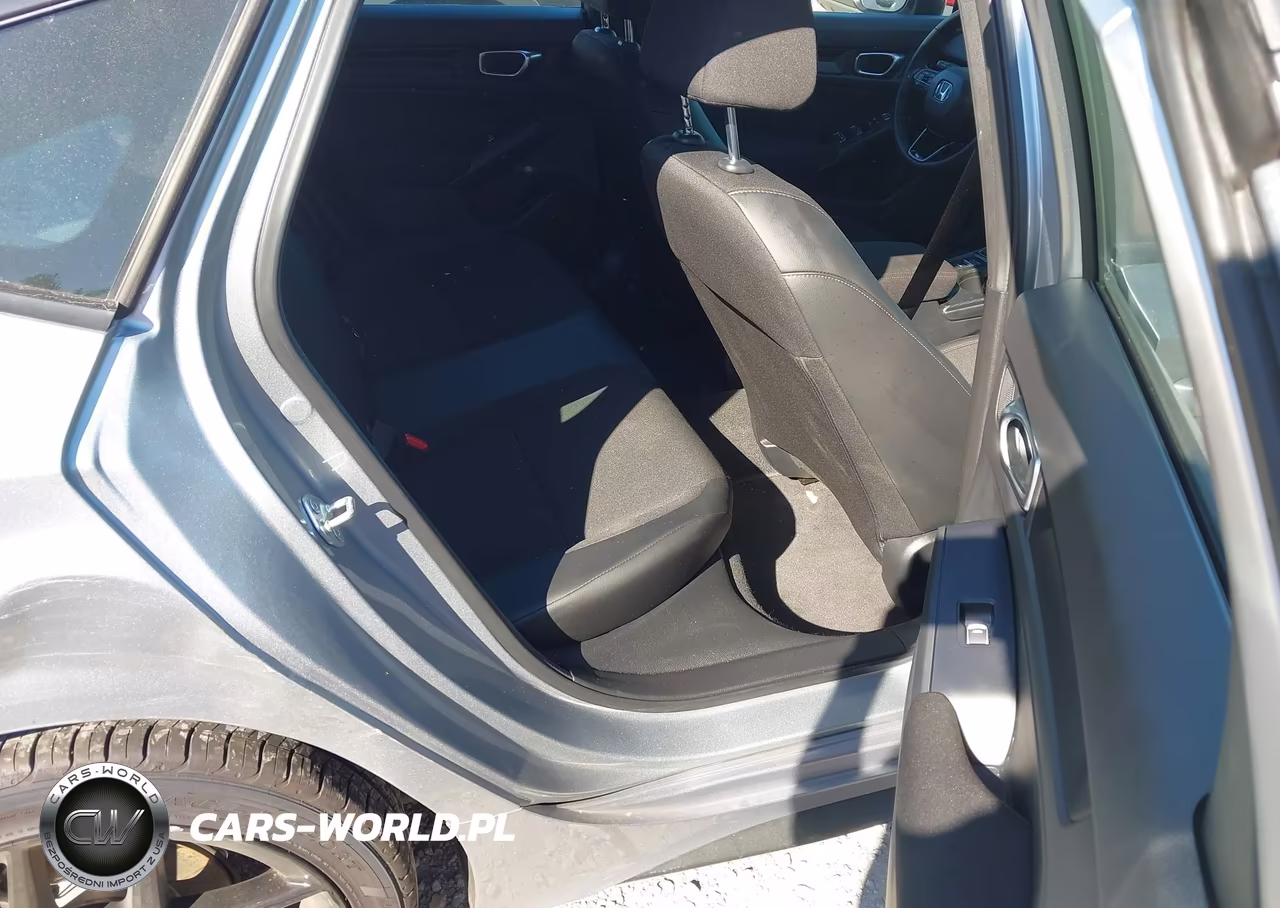 2026 Honda Civic Sport VIN:19XFL2H81TE022267 - 8