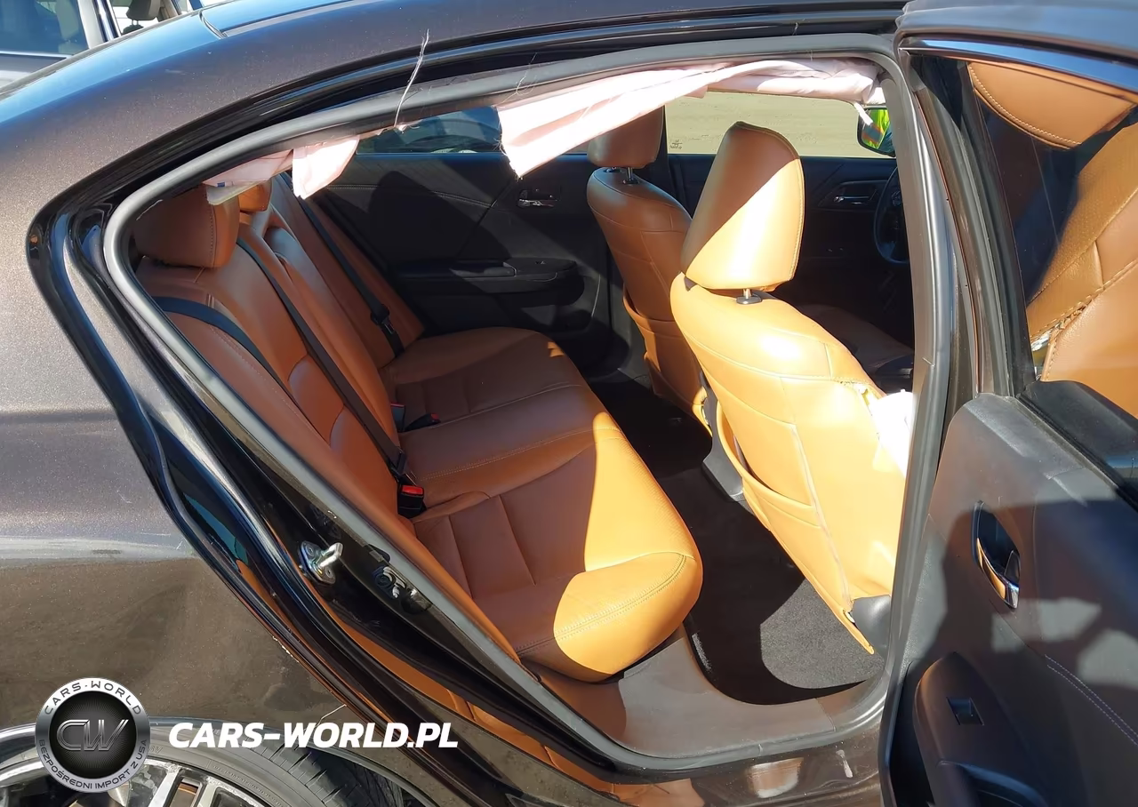 2017 Honda Accord Sport VIN:1HGCR2F57HA172261 - 8