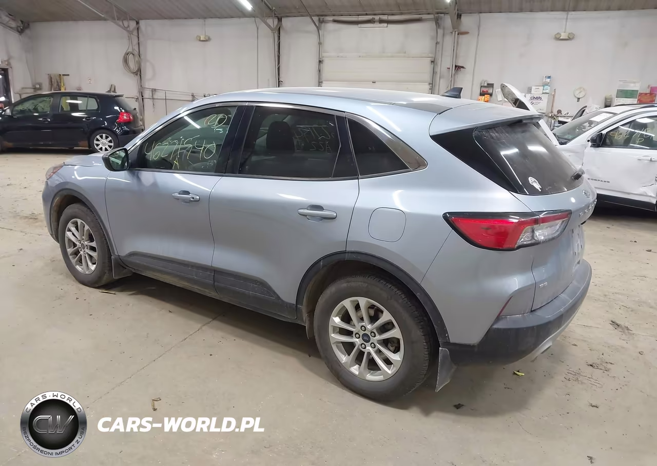2022 Ford Escape Se VIN:1FMCU9G69NUA11820 - 3