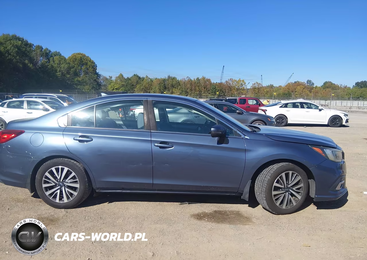 2018 Subaru Legacy 2.5I Premium VIN:4S3BNAF66J3022225 - 13