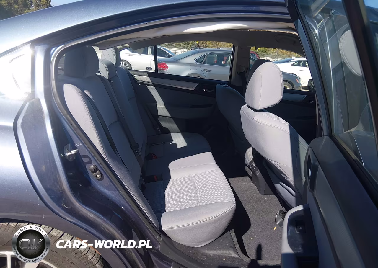 2018 Subaru Legacy 2.5I Premium VIN:4S3BNAF66J3022225 - 8