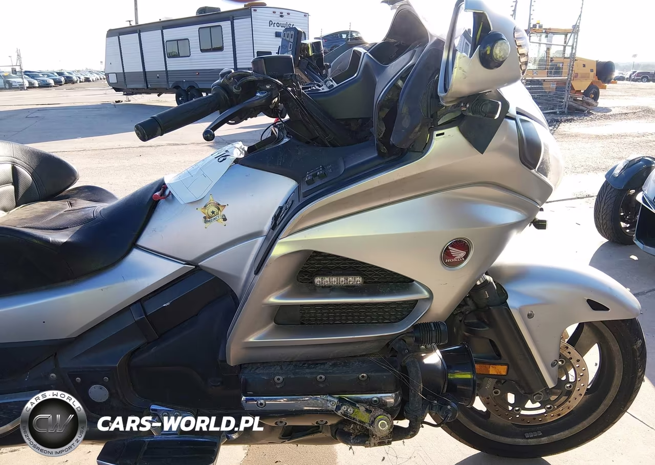 2016 Honda Gl1800 VIN:JH2SC68H4GK400078 - 15