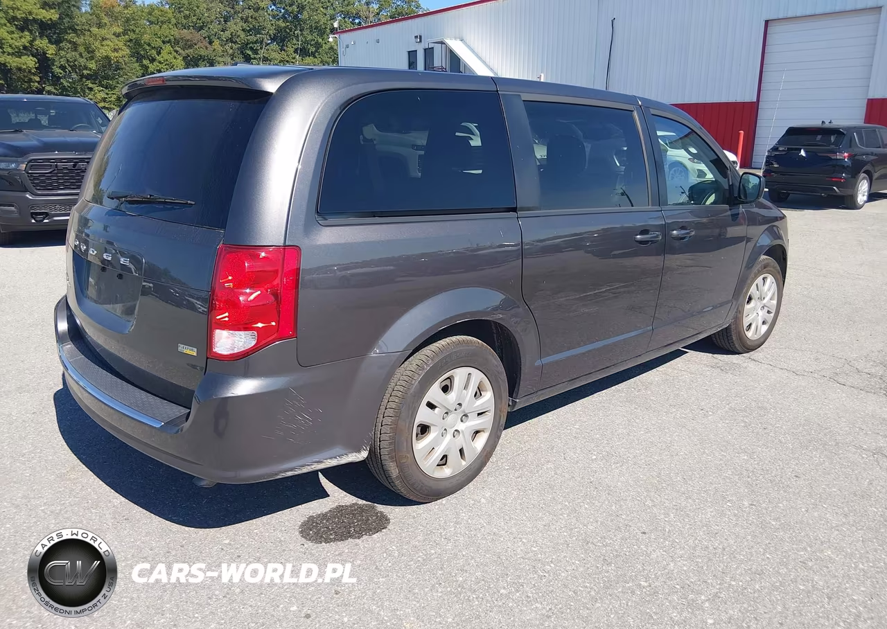 2018 Dodge Grand Caravan Se VIN:2C4RDGBG3JR255585 - 4