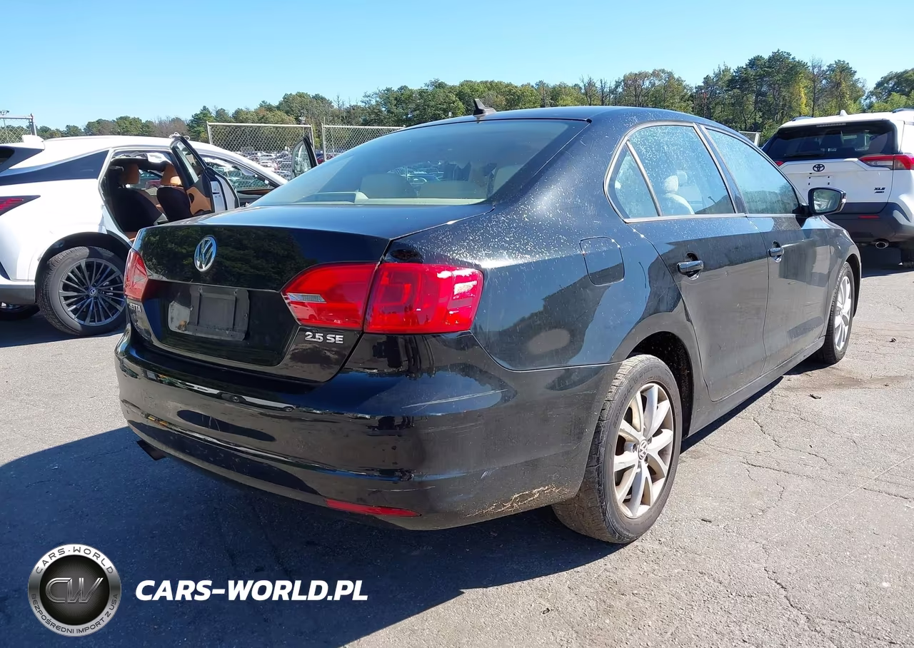 2012 Volkswagen Jetta 2.5L Se VIN:3VWDX7AJ7CM367702 - 4