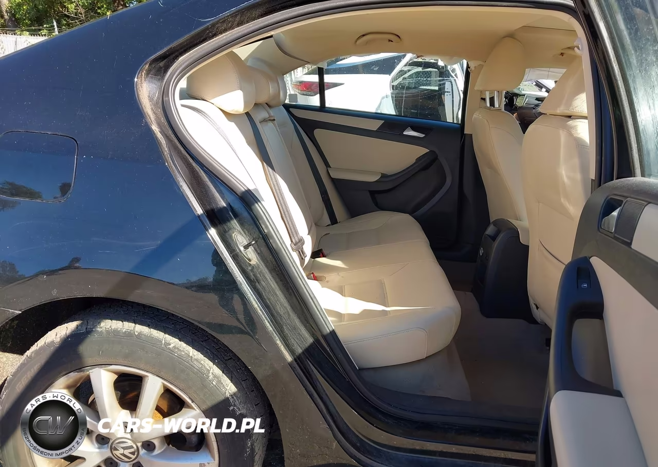 2012 Volkswagen Jetta 2.5L Se VIN:3VWDX7AJ7CM367702 - 8