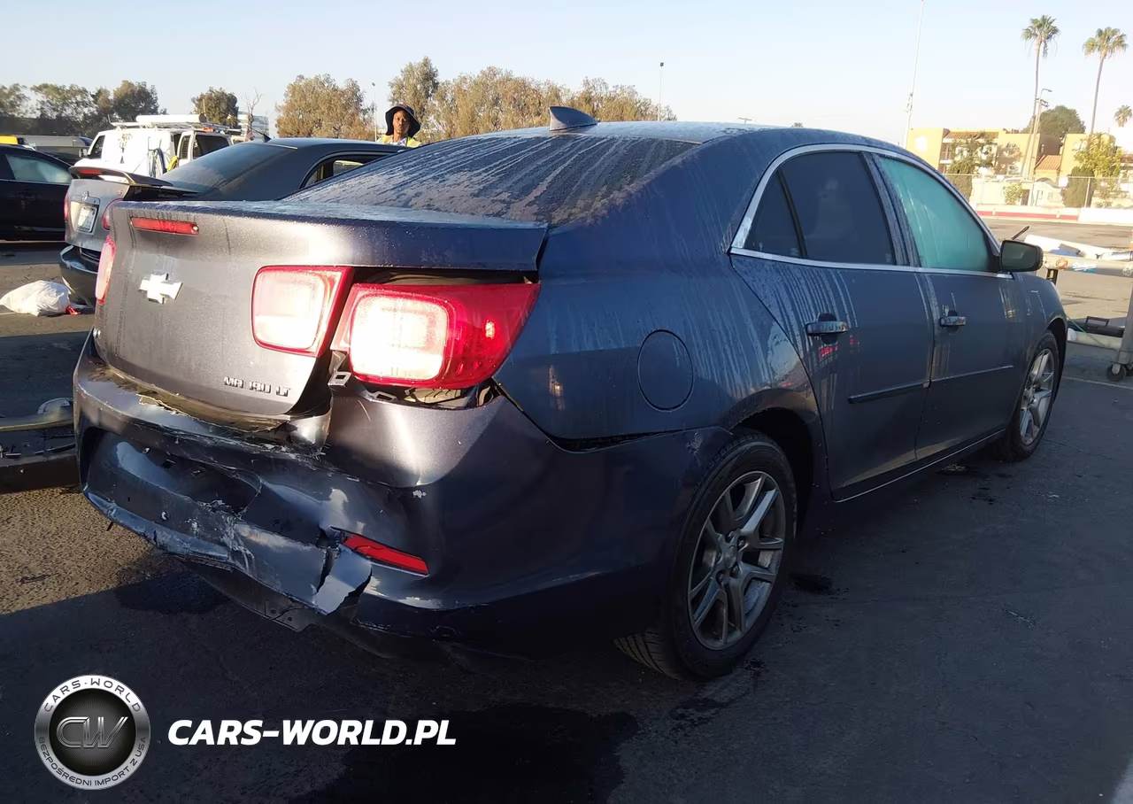 2015 Chevrolet Malibu 1Lt VIN:1G11C5SL0FF265998 - 4