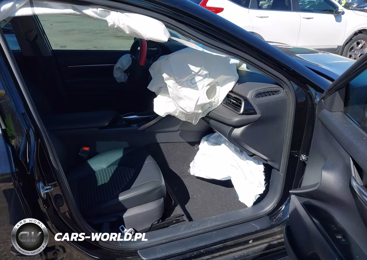 2020 Toyota Camry Se Hybrid VIN:4T1J31AK4LU544818 - 5