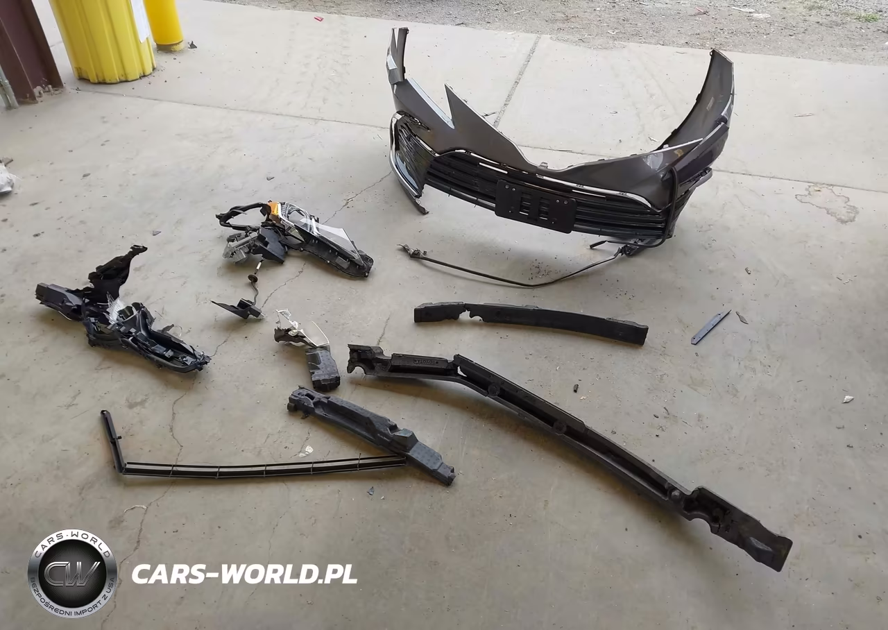 2023 Toyota Camry Le VIN:4T1C11AK5PU113425 - 12