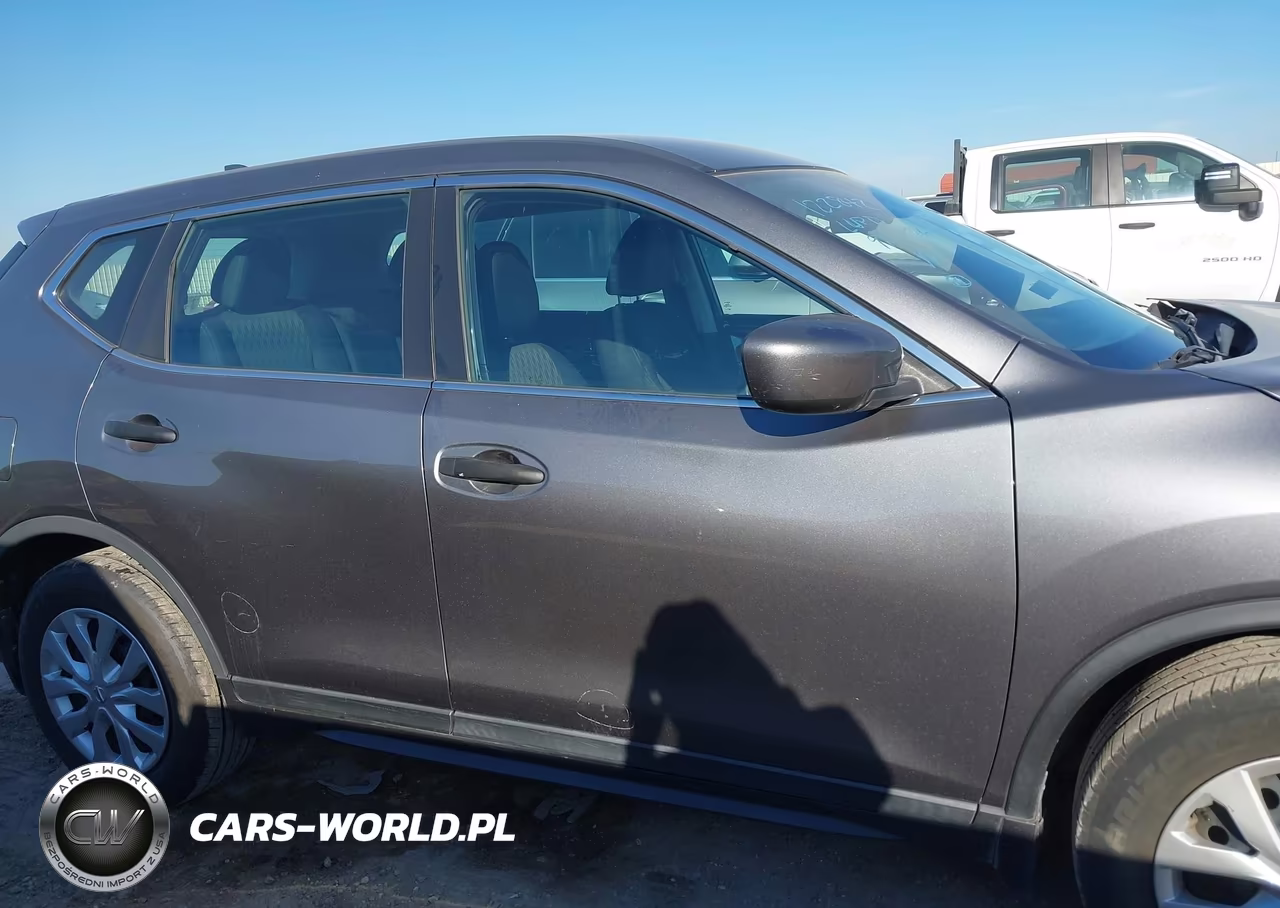 2019 Nissan Rogue S VIN:5N1AT2MT0KC832088 - 14