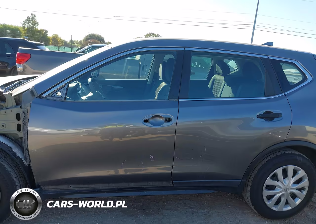2019 Nissan Rogue S VIN:5N1AT2MT0KC832088 - 15