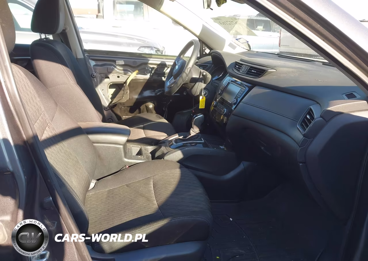 2019 Nissan Rogue S VIN:5N1AT2MT0KC832088 - 5