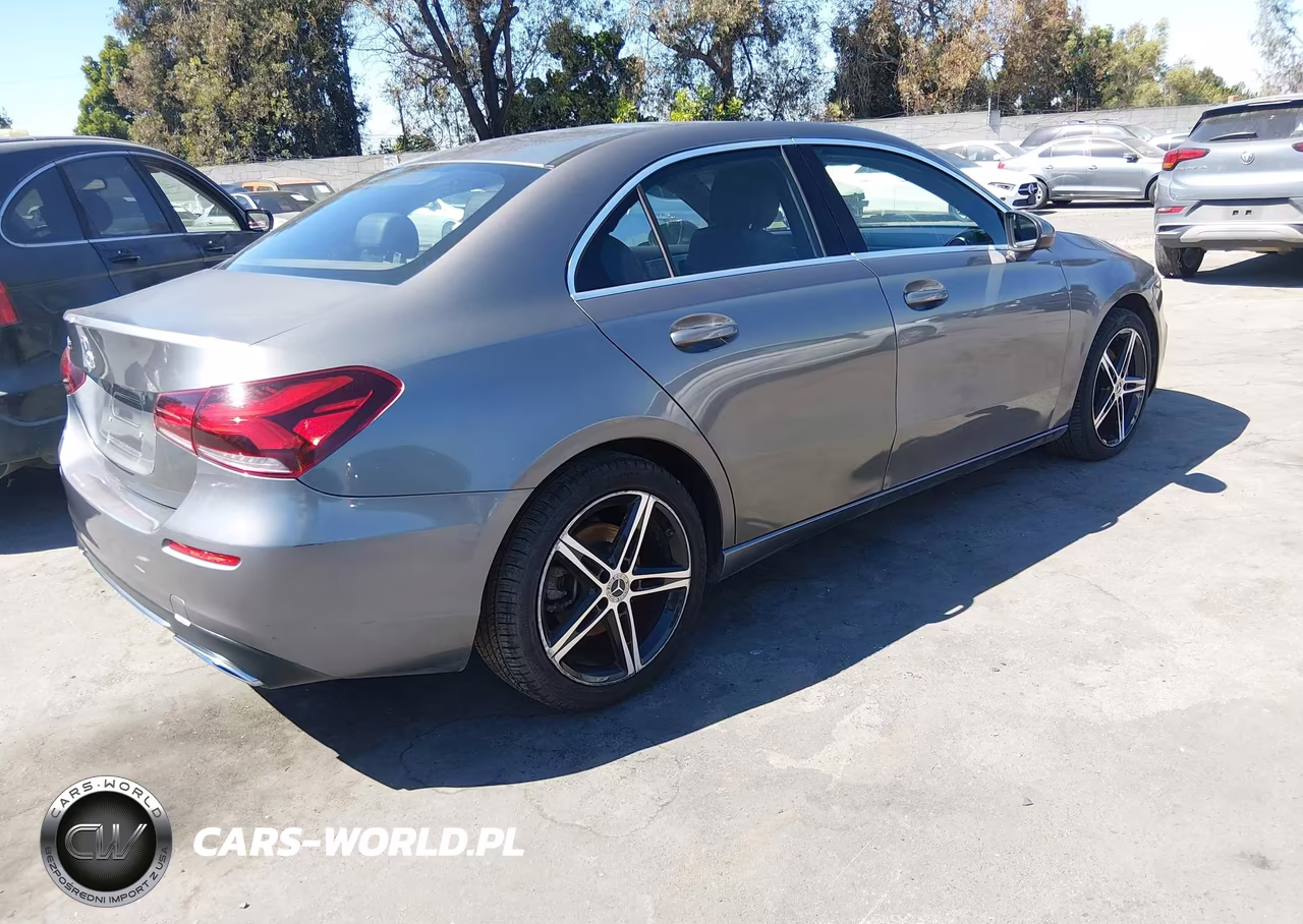 2019 Mercedes-Benz A 220 VIN:WDD3G4EB5KW007221 - 4