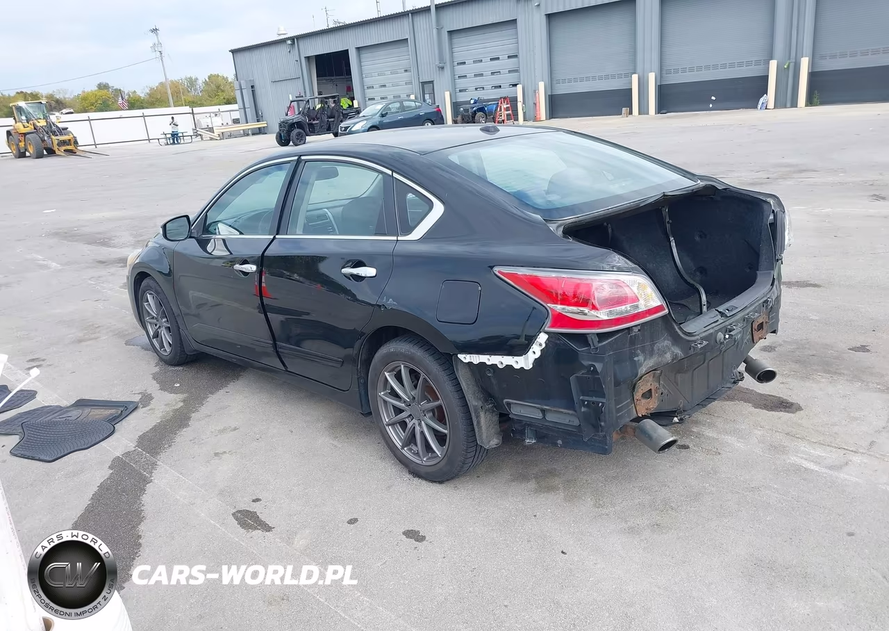 2015 Nissan Altima 2.5 Sv VIN:1N4AL3AP3FC570869 - 3