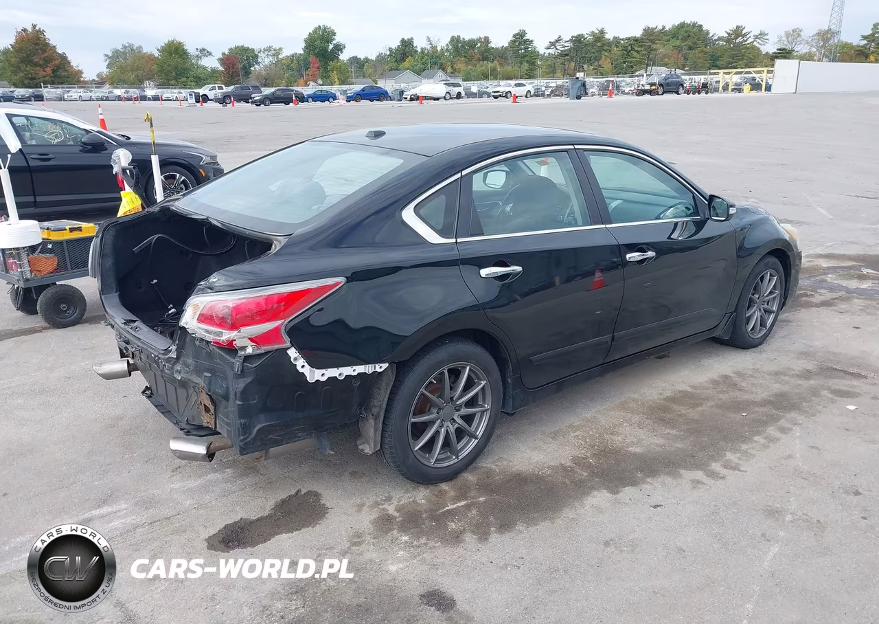 2015 Nissan Altima 2.5 Sv VIN:1N4AL3AP3FC570869 - 4