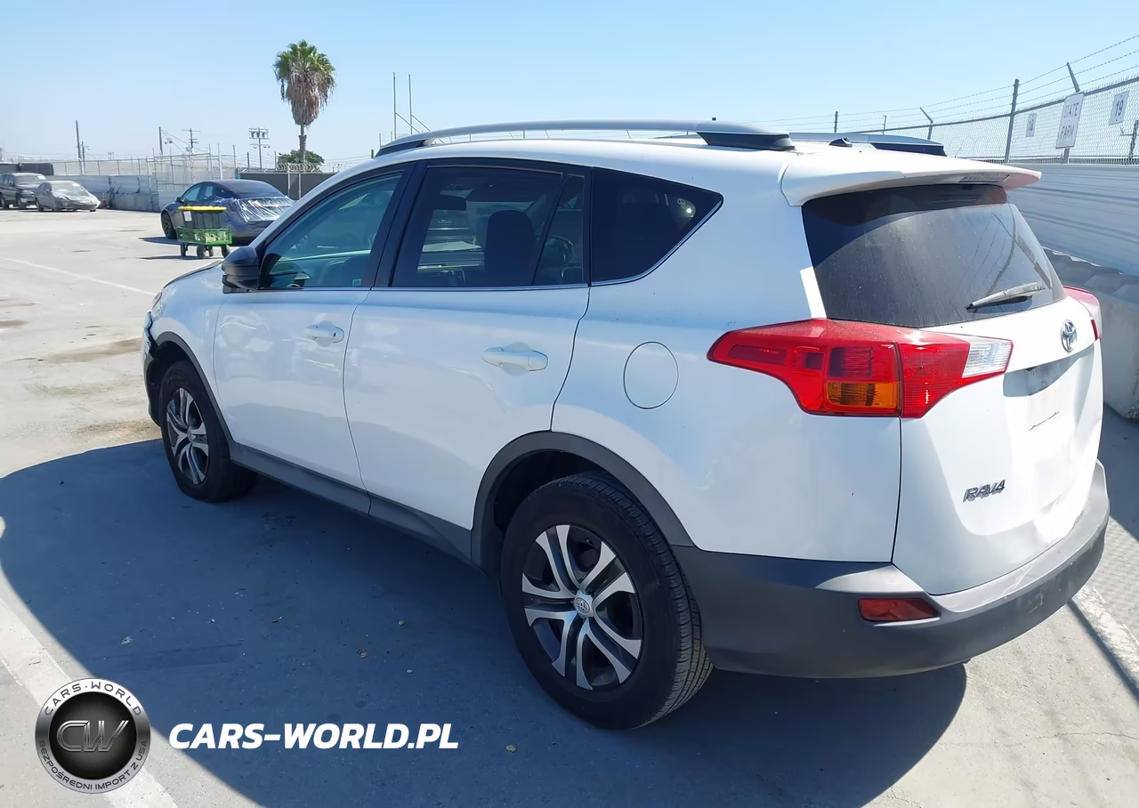 2015 Toyota Rav4 Le VIN:2T3ZFREV0FW198839 - 3