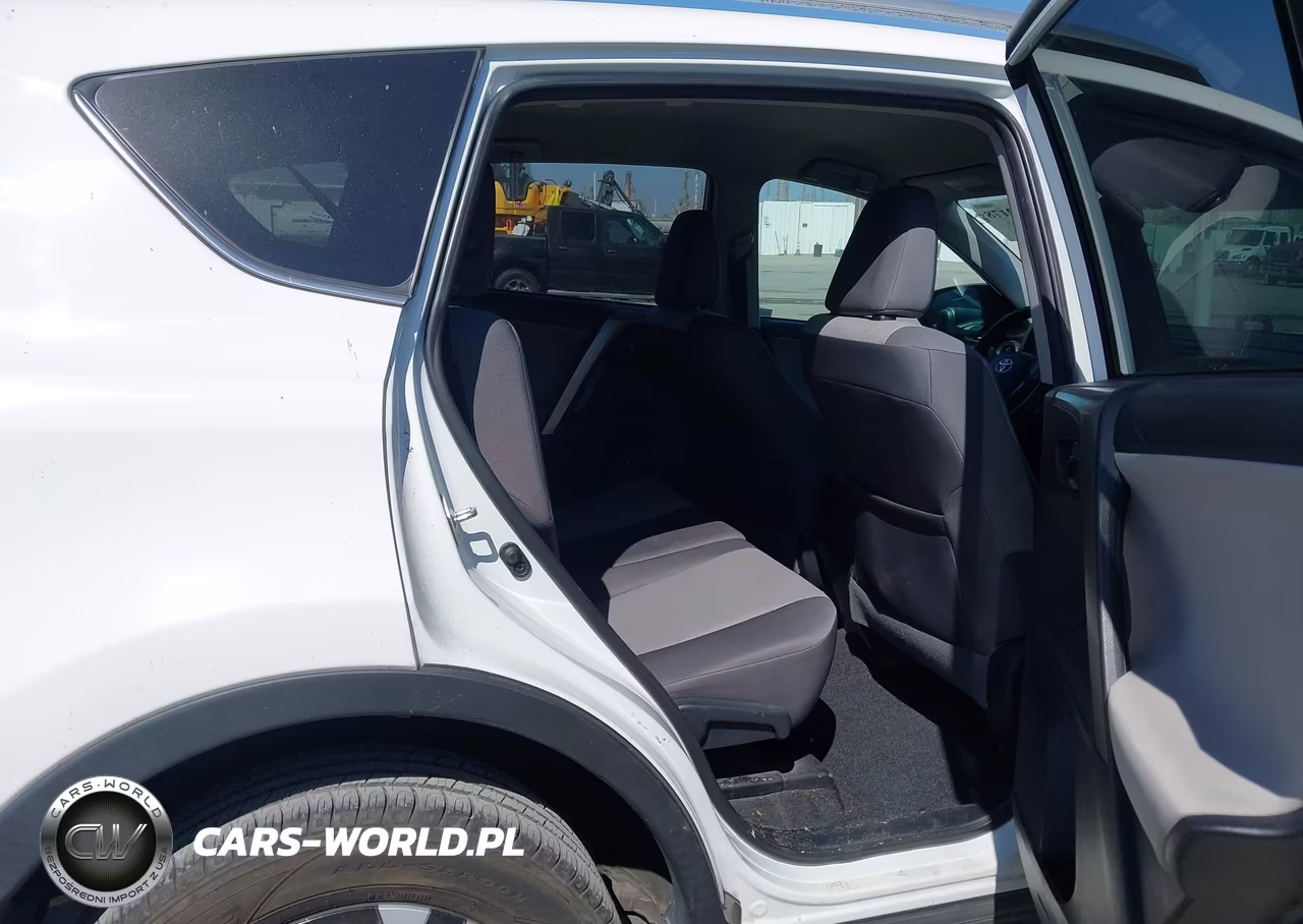 2015 Toyota Rav4 Le VIN:2T3ZFREV0FW198839 - 8